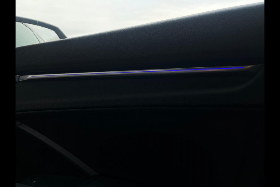Audi Q3 35 TFSI 3x S Line Pro, Automaat, Pano, CarPlay, Camera, Cruise, Virtual Cockpit, 19"LM