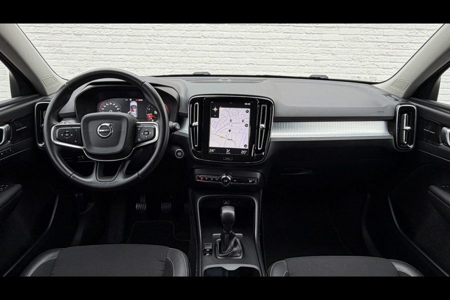 Volvo XC40 1.5 T3 Clima Adapt cruise Camera+Pdc Trekhaak Led Navigatie Memory Seats Digital dash