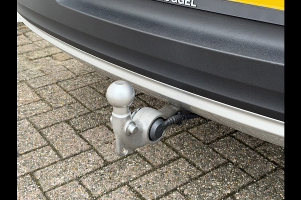 Volvo XC40 1.5 T3 Clima Adapt cruise Camera+Pdc Trekhaak Led Navigatie Memory Seats Digital dash