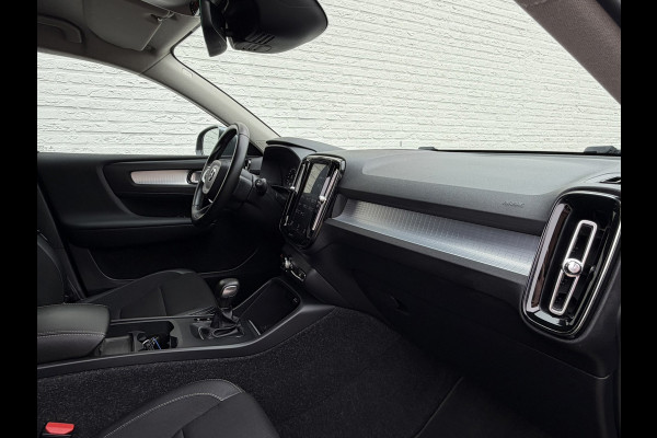 Volvo XC40 1.5 T3 Clima Adapt cruise Camera+Pdc Trekhaak Led Navigatie Memory Seats Digital dash