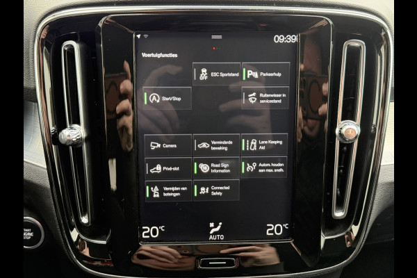 Volvo XC40 1.5 T3 Clima Adapt cruise Camera+Pdc Trekhaak Led Navigatie Memory Seats Digital dash