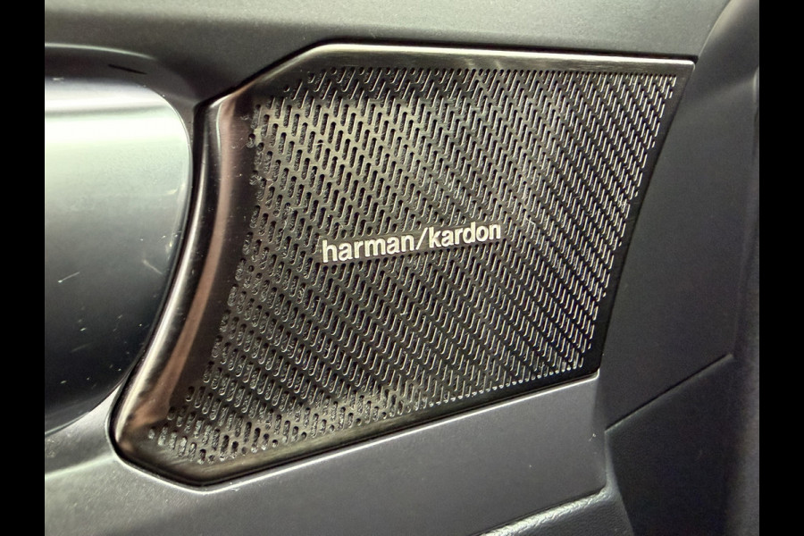 Volvo XC40 1.5 T3 Clima Adapt cruise Camera+Pdc Trekhaak Led Navigatie Memory Seats Digital dash