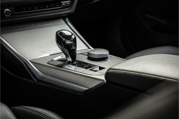 BMW 3-serie 330i High Executive Edition - M Sport | Origineel NL | Volleder | HUD | Camera