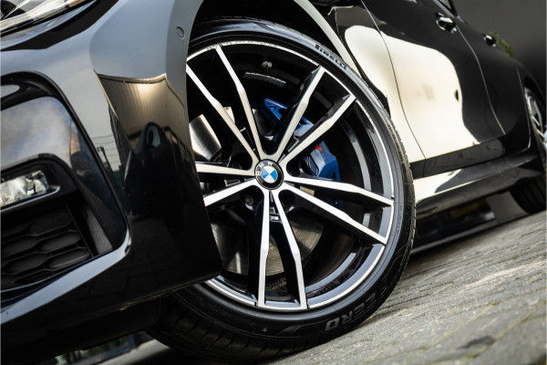 BMW 3-serie 330i High Executive Edition - M Sport | Origineel NL | Volleder | HUD | Camera