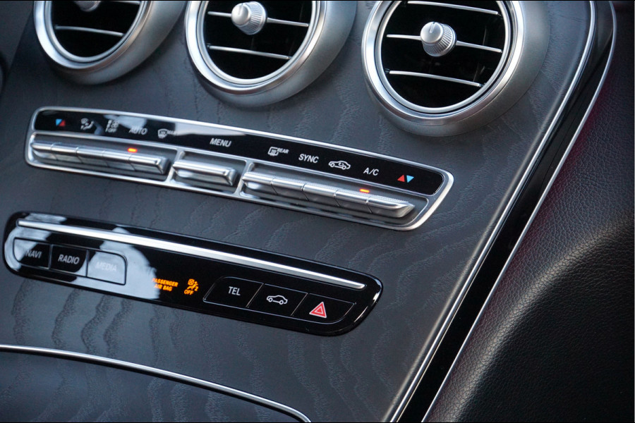 Mercedes-Benz C-Klasse C 180 AMG line | Sound Multibeam Panoramadak Bruin leder Artico