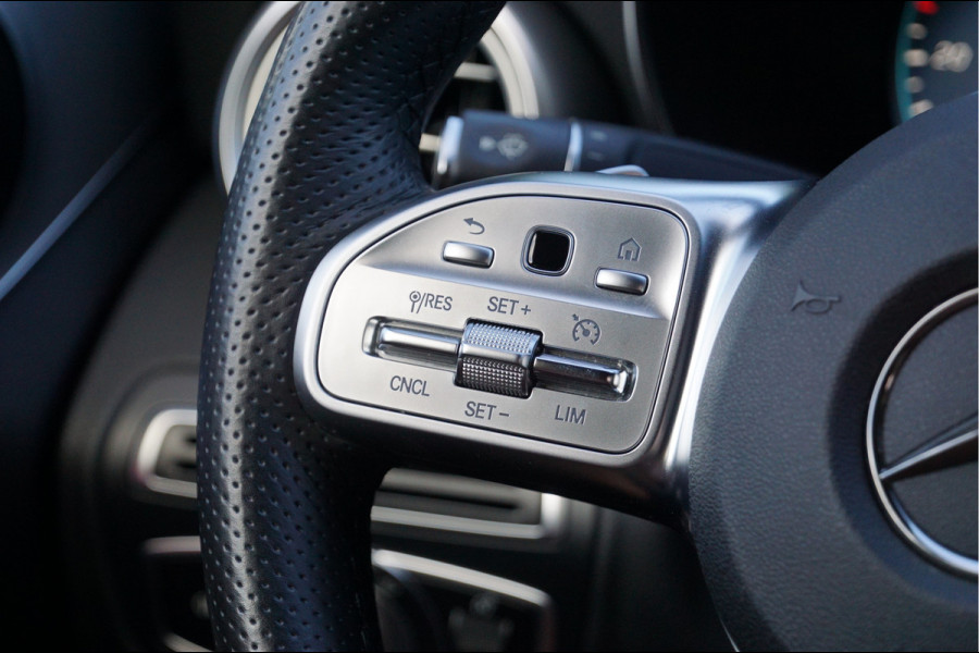 Mercedes-Benz C-Klasse C 180 AMG line | Sound Multibeam Panoramadak Bruin leder Artico