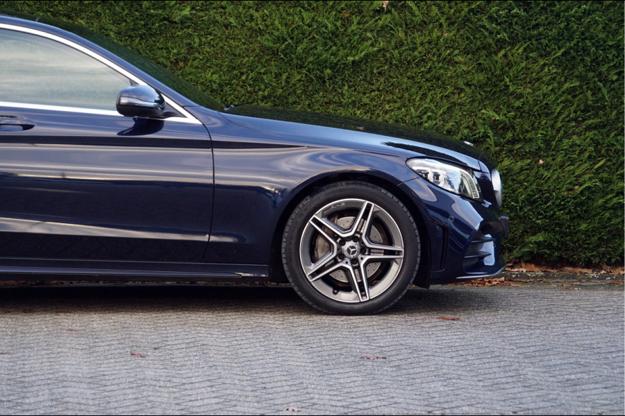 Mercedes-Benz C-Klasse C 180 AMG line | Sound Multibeam Panoramadak Bruin leder Artico