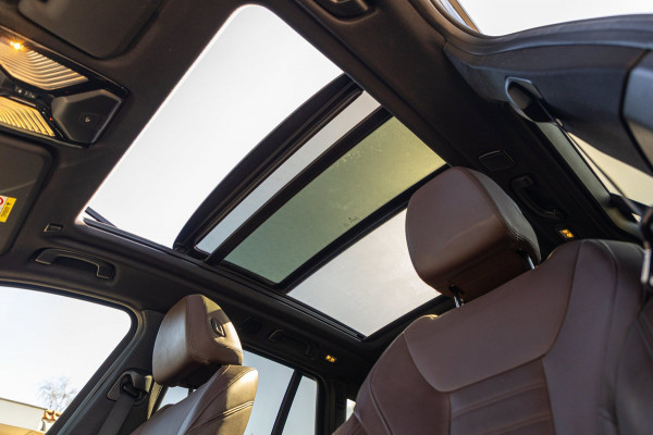 BMW X3 SDrive20i High Executive M-Sport I Panoramadak I Adaptive Led I Mokka Leder I Sportstoelen I BTW