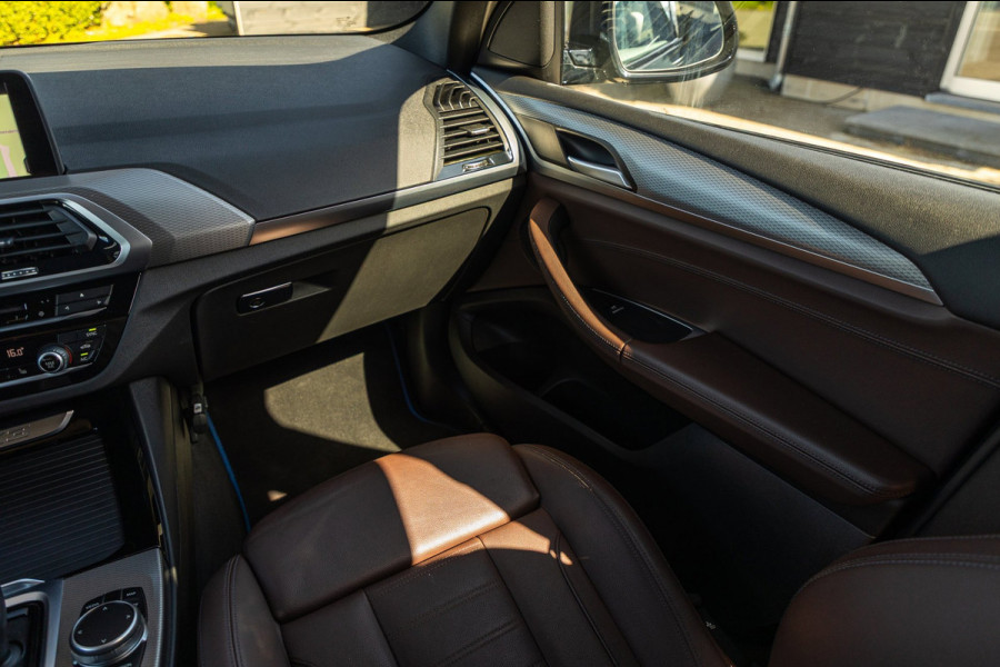 BMW X3 SDrive20i High Executive M-Sport I Panoramadak I Adaptive Led I Mokka Leder I Sportstoelen I BTW