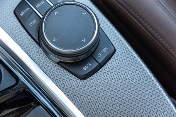 BMW X3 SDrive20i High Executive M-Sport I Panoramadak I Adaptive Led I Mokka Leder I Sportstoelen I BTW