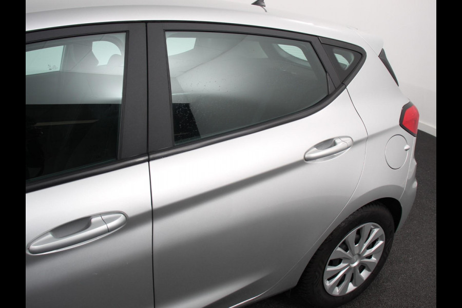 Ford Fiesta 1.0 EcoBoost Connected | Navigatie | Apple Carplay/Android Auto | Parkeersensor achter | Cruise Control | Airco | Led