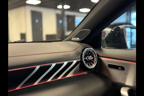 Mercedes-Benz CLA-Klasse Shooting Brake AMG 45 4MATIC+ Premium Plus / BTW / Pano / 360 Camera / Burmester / Trekhaak /