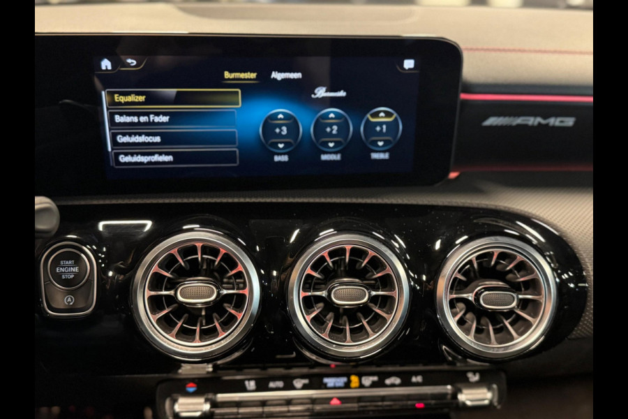 Mercedes-Benz CLA-Klasse Shooting Brake AMG 45 4MATIC+ Premium Plus / BTW / Pano / 360 Camera / Burmester / Trekhaak /