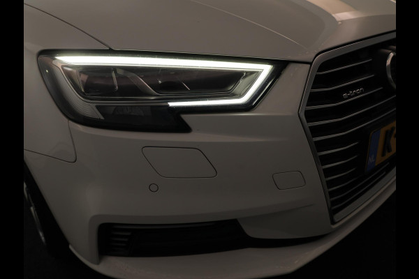 Audi A3 Sportback 1.4 e-tron Sport 204pk | Parksensors| Camera| 17'LM-velgen | verwarmde voorstoelen