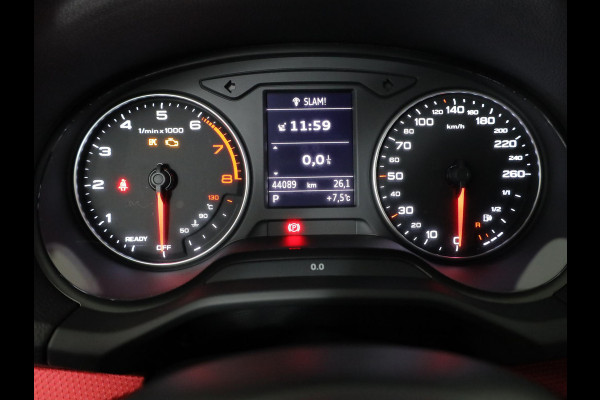 Audi Q2 35 TFSI S Edition 150pk AUT| 17'LM-velgen| Parksensors|Navi| Clima