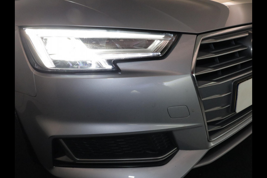 Audi A4 Avant 35 TFSI Sport Lease Edition 150pk | Navigatie | 17 inch Lichtmetalen velgen | Climatronic |   Sportstoelen | Parkeersensoren achter