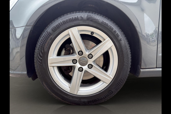 Audi A3 Sportback 30 TFSI | Navi | Parkeersensors V+A | Airco (automatisch) | 16"| Bluetooth |