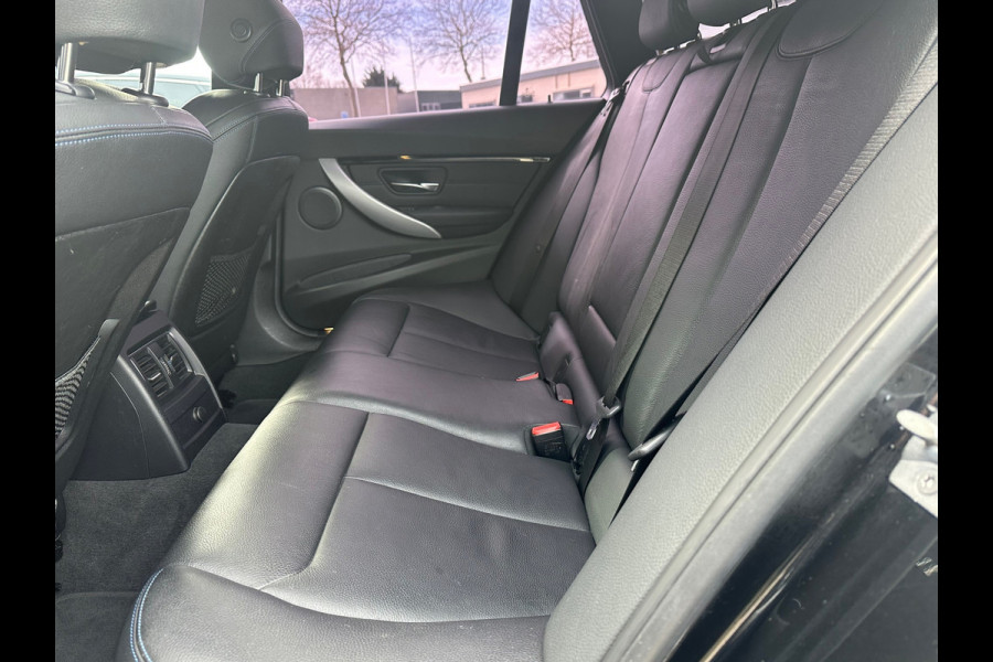 BMW 3 Serie Touring 318i M Sport Edition STOELVERW.|CAMERA