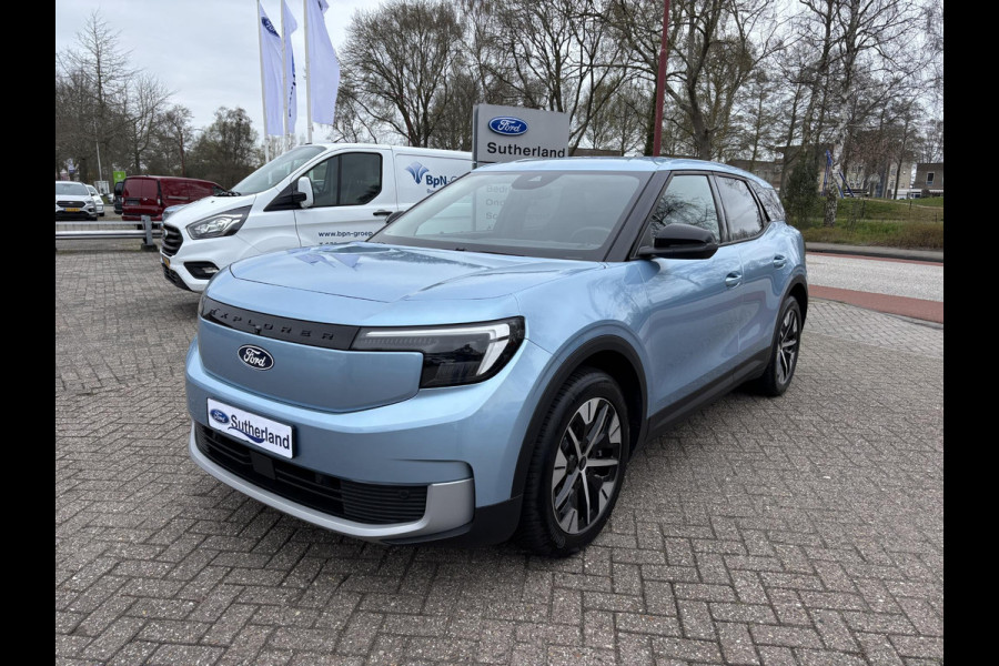Ford Explorer Extended Range RWD 77 kWh | Warmtepomp | 360 graden camera | Head up Display | Elektrische achterklep |  All season banden