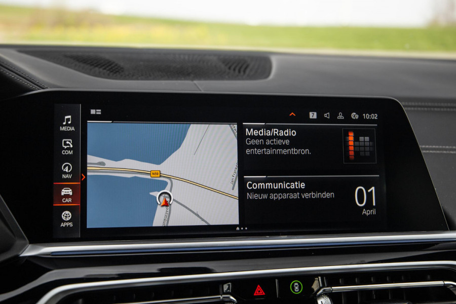 BMW X5 xDrive45e High Executive SKYLOUNGE / LASER / 4WIELSTURING / DIMAND POOK / LEDER / MAXTON / M PAKKET