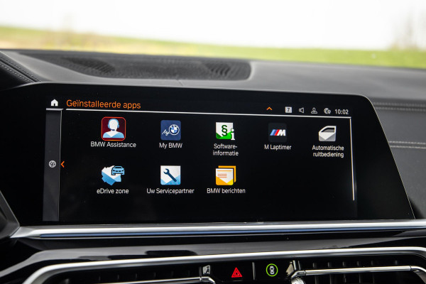 BMW X5 xDrive45e High Executive SKYLOUNGE / LASER / 4WIELSTURING / DIMAND POOK / LEDER / MAXTON / M PAKKET