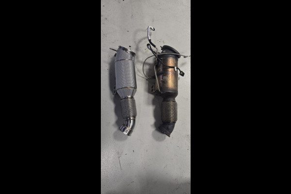 BMW X5 xDrive45e High Executive SKYLOUNGE / LASER / 4WIELSTURING / DIMAND POOK / LEDER / MAXTON / M PAKKET