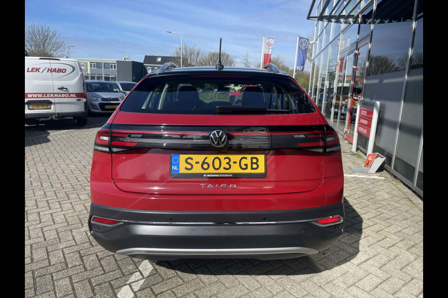 Volkswagen Taigo 1.0 TSI R-Line Business 'Ruby Red' / stoelverwarming / CarPlay