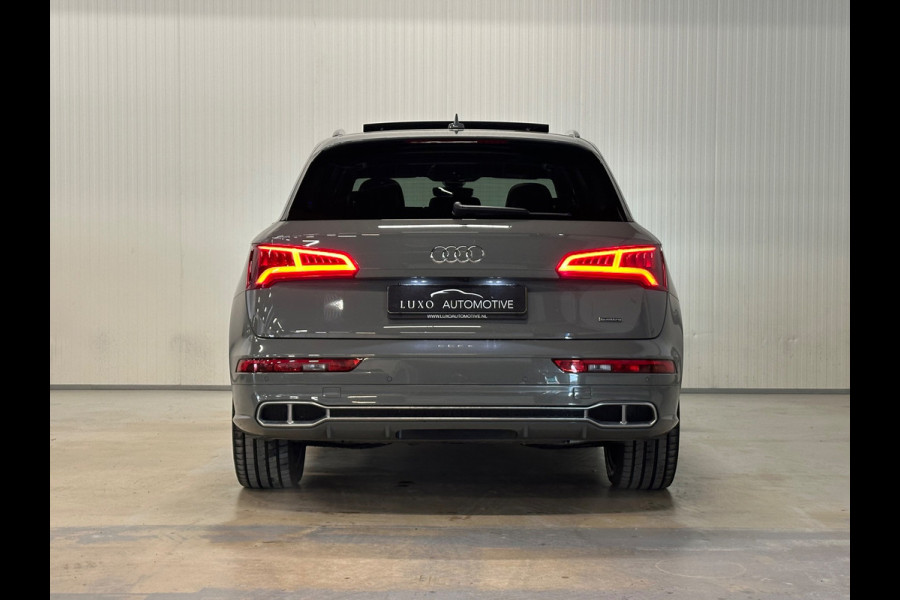 Audi Q5 55 TFSI e Quattro Competition | PANO | S--LINE | NARDO | TREKHAAK | LUCHTVERING