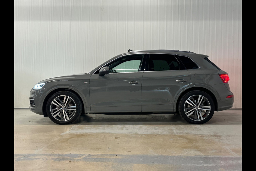 Audi Q5 55 TFSI e Quattro Competition | PANO | S--LINE | NARDO | TREKHAAK | LUCHTVERING