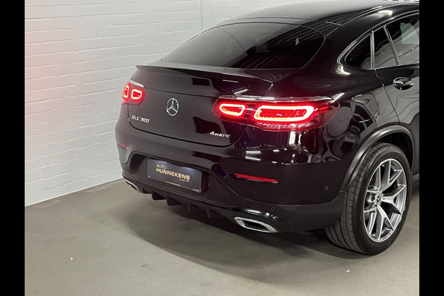 Mercedes-Benz GLC Coupé 300 4MATIC AMG Open dak | Burmester | Sfeerverlichting | Stuur-/stoelverwarming | Achteruitrij camera | Carplay