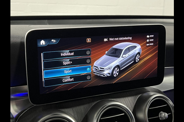 Mercedes-Benz GLC Coupé 300 4MATIC AMG Open dak | Burmester | Sfeerverlichting | Stuur-/stoelverwarming | Achteruitrij camera | Carplay