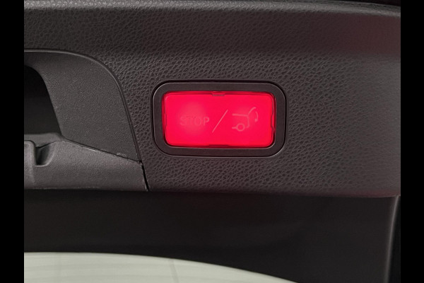 Mercedes-Benz GLC Coupé 300 4MATIC AMG Open dak | Burmester | Sfeerverlichting | Stuur-/stoelverwarming | Achteruitrij camera | Carplay