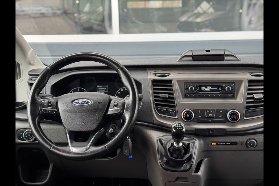 Ford Transit 350 2.0 TDCI L2H1 DC Trend 4WD | Open laadbak | Bluetooth | Kunstleder | 7-pers | Cruise| Radio | Airco | AWD 4x4