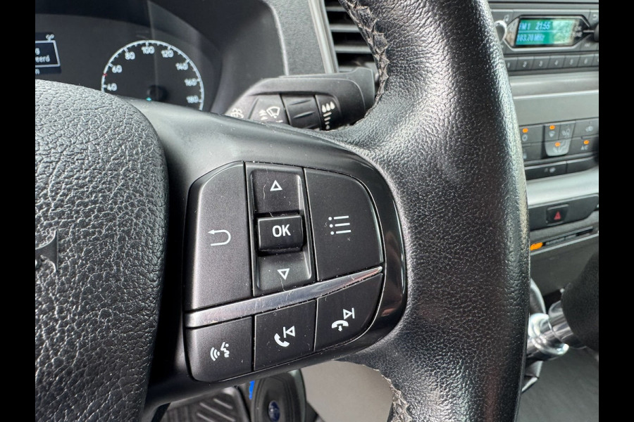 Ford Transit 350 2.0 TDCI L2H1 DC Trend 4WD | Open laadbak | Bluetooth | Kunstleder | 7-pers | Cruise| Radio | Airco | AWD 4x4