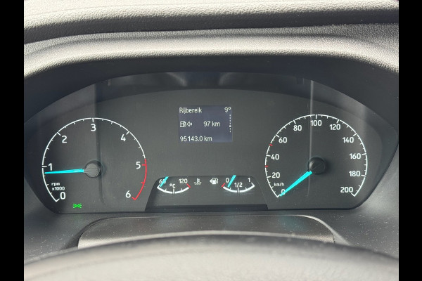 Ford Transit 350 2.0 TDCI L2H1 DC Trend 4WD | Open laadbak | Bluetooth | Kunstleder | 7-pers | Cruise| Radio | Airco | AWD 4x4