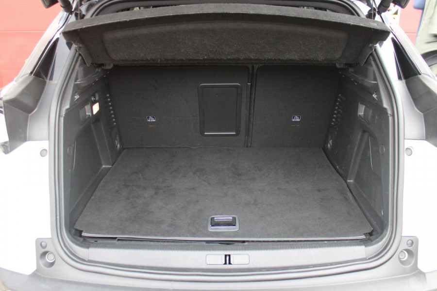 Peugeot 3008 1.6 HYbrid4 300PK GT PACK BUSINESS | CAMERA VOOR + ACHTER | APPLE CARPLAY/ANDROID AUTO | ELEKTRISCH BEDIENBARE ACHTERKLEP | ADAPTIVE CRUISE CONTROL | 18" LICHTMETALEN VELGEN | FULL LED KOPLAMPEN | DODEHOEK BEWAKING | CLIMATE CONTROL | NAVIGATIE | DAB+ RADIO | KEYLESS ENTRY/START |