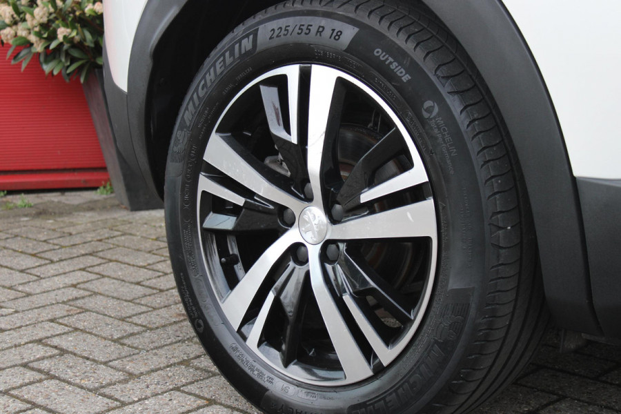 Peugeot 3008 1.6 HYbrid4 300PK GT PACK BUSINESS | CAMERA VOOR + ACHTER | APPLE CARPLAY/ANDROID AUTO | ELEKTRISCH BEDIENBARE ACHTERKLEP | ADAPTIVE CRUISE CONTROL | 18" LICHTMETALEN VELGEN | FULL LED KOPLAMPEN | DODEHOEK BEWAKING | CLIMATE CONTROL | NAVIGATIE | DAB+ RADIO | KEYLESS ENTRY/START |