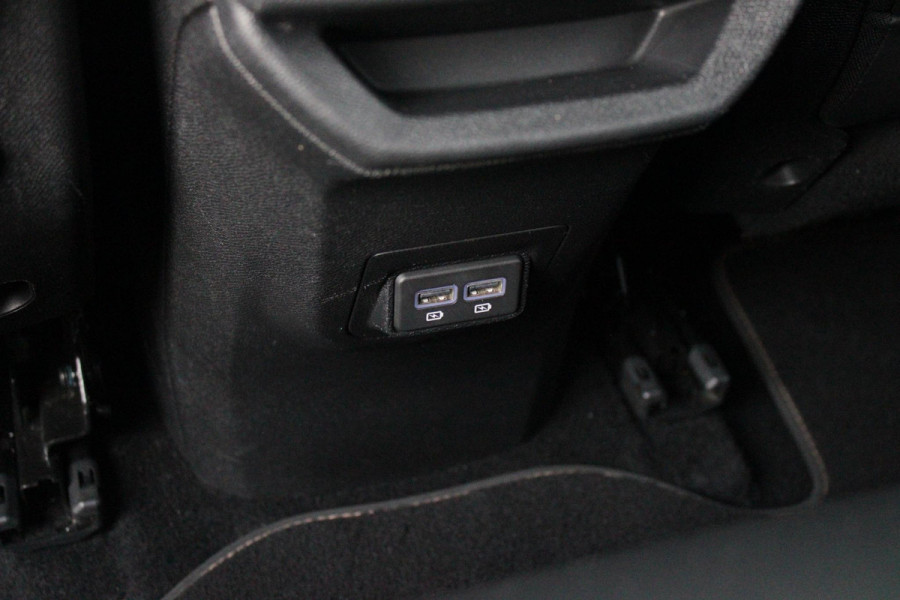 Peugeot 3008 1.6 HYbrid4 300PK GT PACK BUSINESS | CAMERA VOOR + ACHTER | APPLE CARPLAY/ANDROID AUTO | ELEKTRISCH BEDIENBARE ACHTERKLEP | ADAPTIVE CRUISE CONTROL | 18" LICHTMETALEN VELGEN | FULL LED KOPLAMPEN | DODEHOEK BEWAKING | CLIMATE CONTROL | NAVIGATIE | DAB+ RADIO | KEYLESS ENTRY/START |