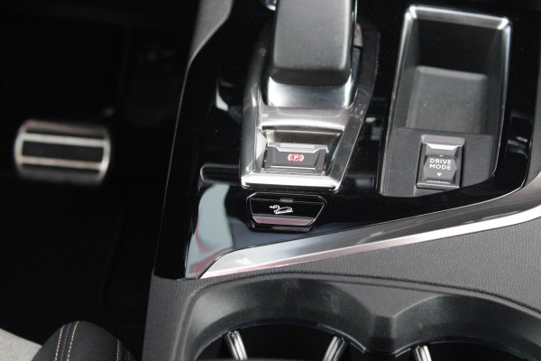 Peugeot 3008 1.6 HYbrid4 300PK GT PACK BUSINESS | CAMERA VOOR + ACHTER | APPLE CARPLAY/ANDROID AUTO | ELEKTRISCH BEDIENBARE ACHTERKLEP | ADAPTIVE CRUISE CONTROL | 18" LICHTMETALEN VELGEN | FULL LED KOPLAMPEN | DODEHOEK BEWAKING | CLIMATE CONTROL | NAVIGATIE | DAB+ RADIO | KEYLESS ENTRY/START |