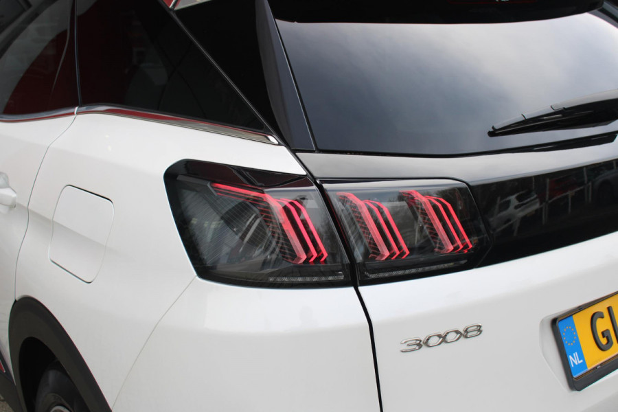 Peugeot 3008 1.6 HYbrid4 300PK GT PACK BUSINESS | CAMERA VOOR + ACHTER | APPLE CARPLAY/ANDROID AUTO | ELEKTRISCH BEDIENBARE ACHTERKLEP | ADAPTIVE CRUISE CONTROL | 18" LICHTMETALEN VELGEN | FULL LED KOPLAMPEN | DODEHOEK BEWAKING | CLIMATE CONTROL | NAVIGATIE | DAB+ RADIO | KEYLESS ENTRY/START |