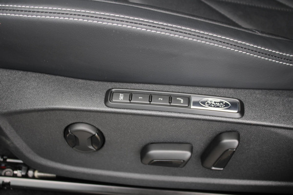 Ford Capri Premium Extended Range RWD 77 kWh | Panoramadak | 360 graden camera | Head up Display