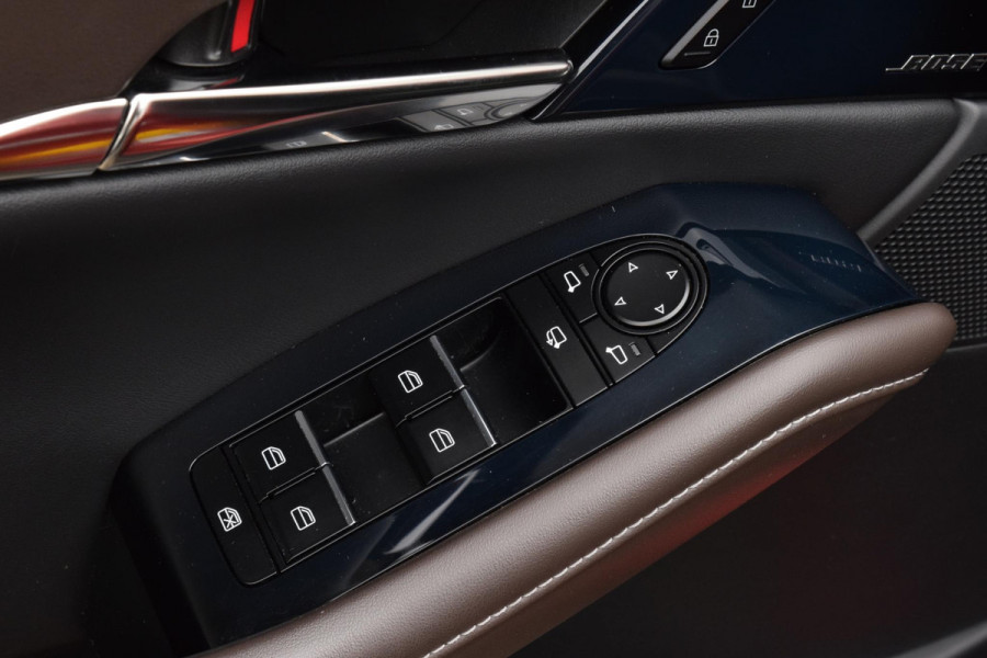 Mazda CX-30 2.0 e-SkyActiv-X M Hybrid Luxury