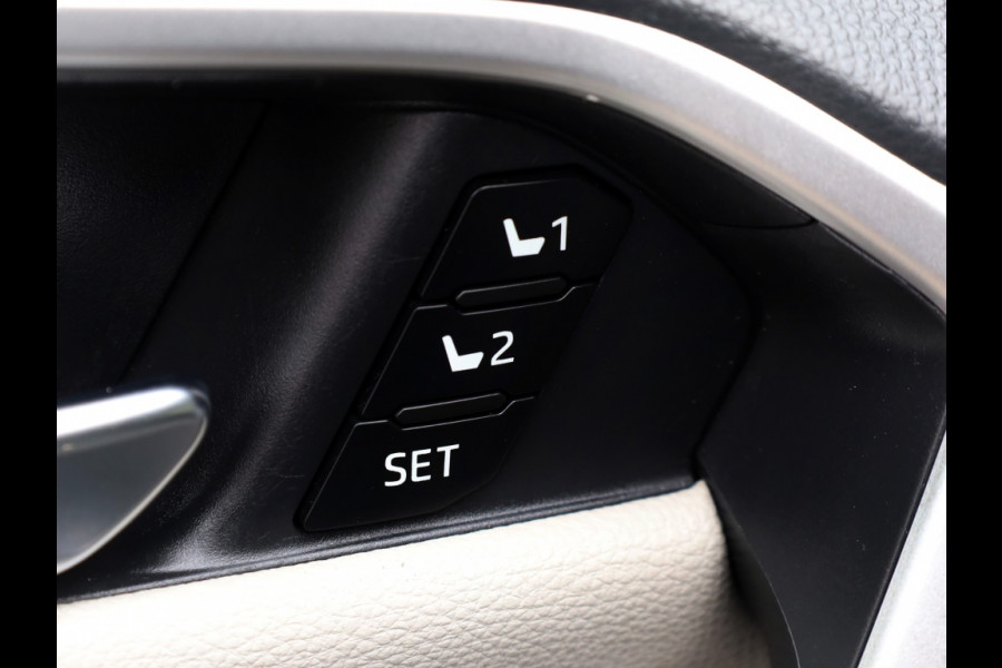 Toyota RAV4 2.5 Hybrid AWD Executive | JBL | 360 Camera | Leder