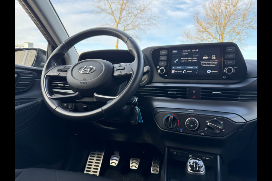 Hyundai Bayon 1.0 T-GDI Comfort TREKHAAK / CAMERA / SCHERM / NAVI / CRUISE / NL AUTO MET NAP / HYBRIDE