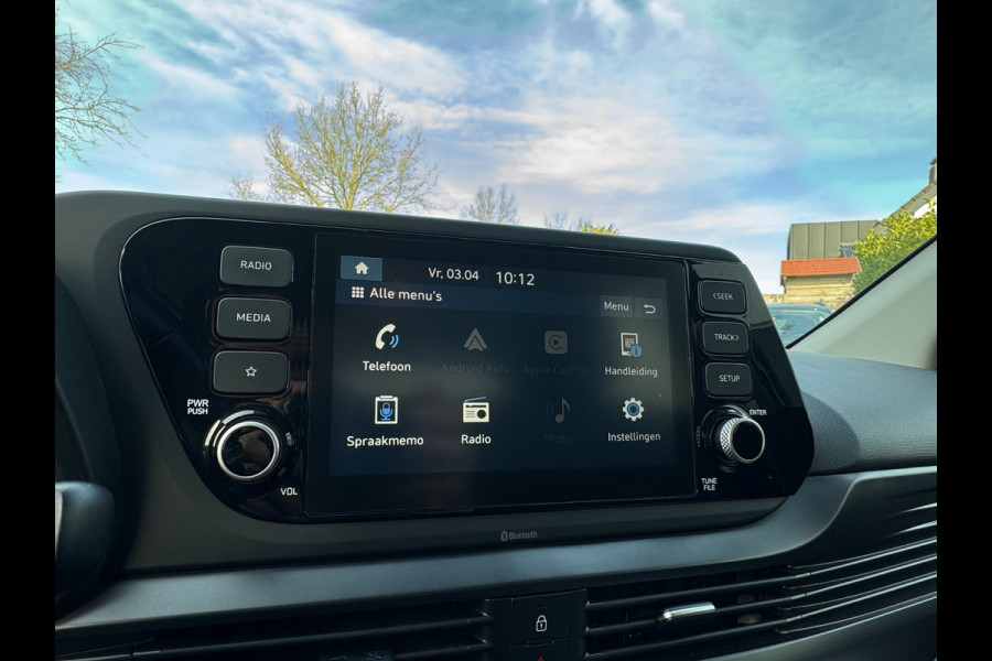 Hyundai Bayon 1.0 T-GDI Comfort TREKHAAK / CAMERA / SCHERM / NAVI / CRUISE / NL AUTO MET NAP / HYBRIDE