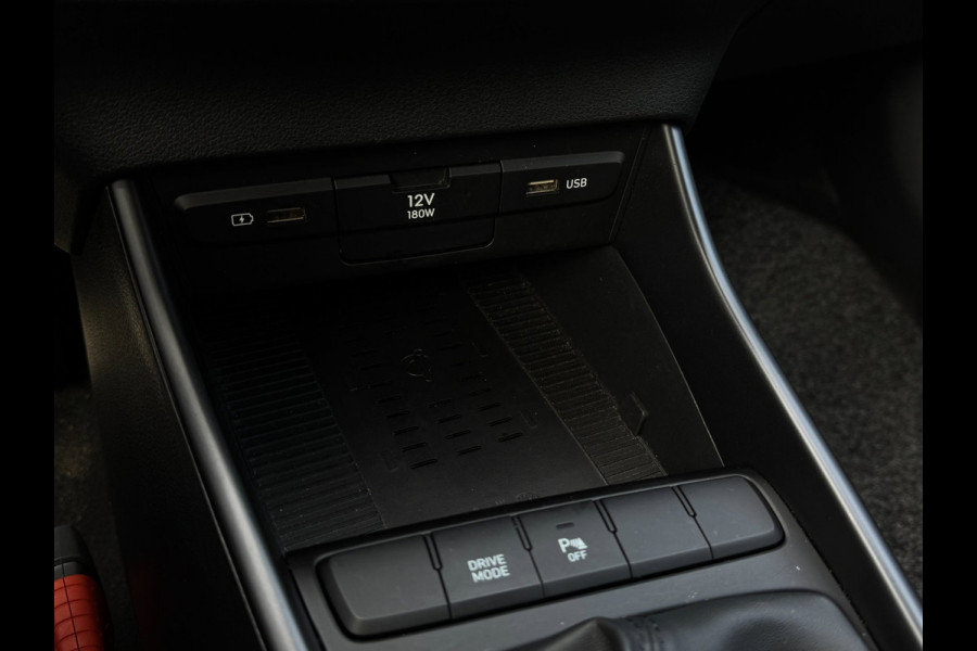 Hyundai Bayon 1.0 T-GDI Comfort TREKHAAK / CAMERA / SCHERM / NAVI / CRUISE / NL AUTO MET NAP / HYBRIDE