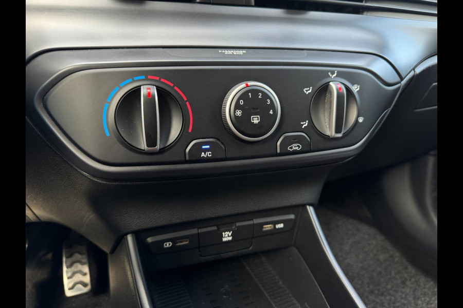 Hyundai Bayon 1.0 T-GDI Comfort TREKHAAK / CAMERA / SCHERM / NAVI / CRUISE / NL AUTO MET NAP / HYBRIDE