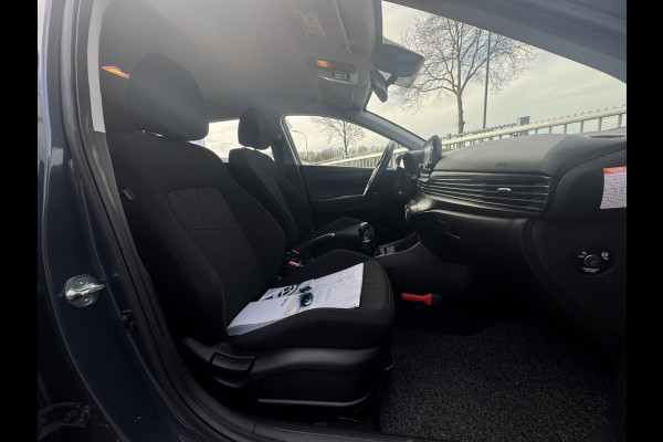 Hyundai Bayon 1.0 T-GDI Comfort TREKHAAK / CAMERA / SCHERM / NAVI / CRUISE / NL AUTO MET NAP / HYBRIDE