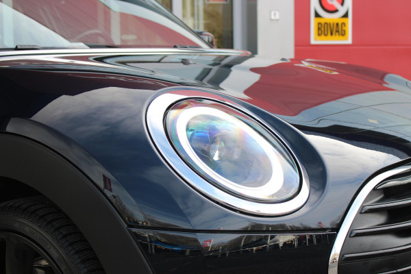 MINI Clubman 1.5 136PK AUTOMAAT COOPER RICHMOND PARK EDITION | PANORAMISCH SCHUIF/KANTEL DAK | FULL LEDEREN BEKLEDING "CHESTER MALT BROWN" | ACHTERUITRIJ CAMERA | PARKEERSENSOREN ACHTER | FULL LED KOPLAMPEN | DRAADLOZE APPLE CARPLAY/ANDROID AUTO | NAVIGATIE | STOEL/STUUR VERWARMING | 18" LICHTMETALEN VELGEN "BLACK STAR SPOKE" | "UNION JACK" ACHTERLICHTEN | COMFORT ACCESS TOEGANG |