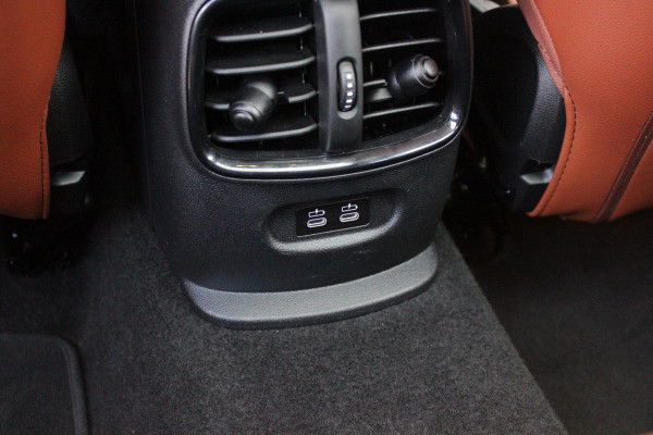 MINI Clubman 1.5 136PK AUTOMAAT COOPER RICHMOND PARK EDITION | PANORAMISCH SCHUIF/KANTEL DAK | FULL LEDEREN BEKLEDING "CHESTER MALT BROWN" | ACHTERUITRIJ CAMERA | PARKEERSENSOREN ACHTER | FULL LED KOPLAMPEN | DRAADLOZE APPLE CARPLAY/ANDROID AUTO | NAVIGATIE | STOEL/STUUR VERWARMING | 18" LICHTMETALEN VELGEN "BLACK STAR SPOKE" | "UNION JACK" ACHTERLICHTEN | COMFORT ACCESS TOEGANG |